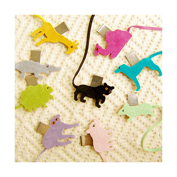 +d Animal bookmark